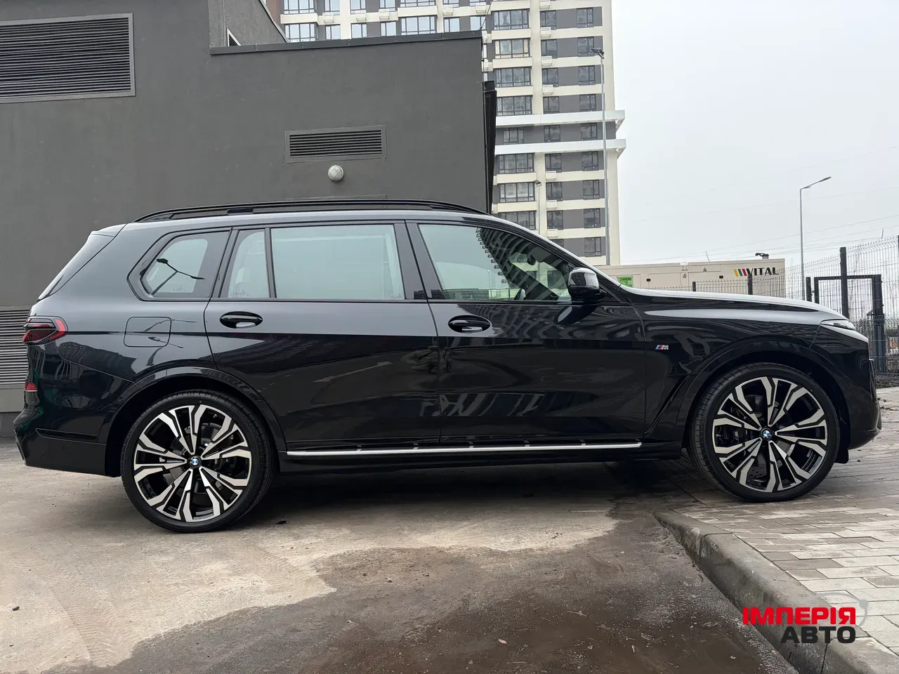 BMW X7 - фото 5