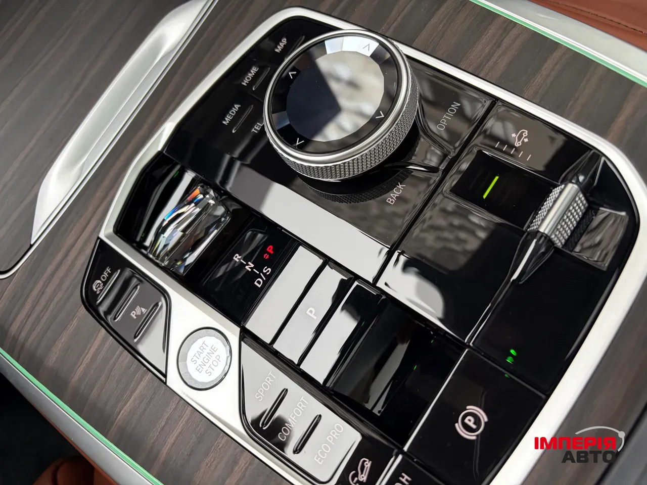 BMW X7 - фото 18