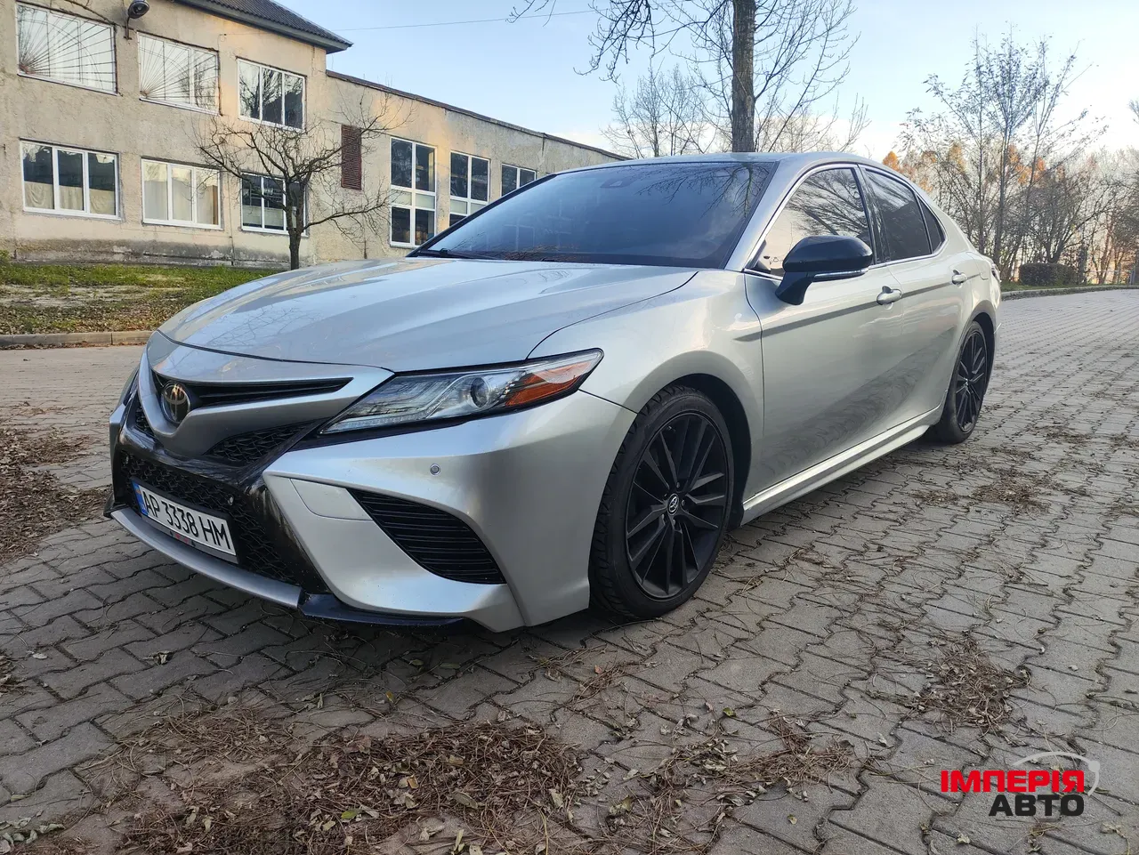 Toyota Camry - фото 4