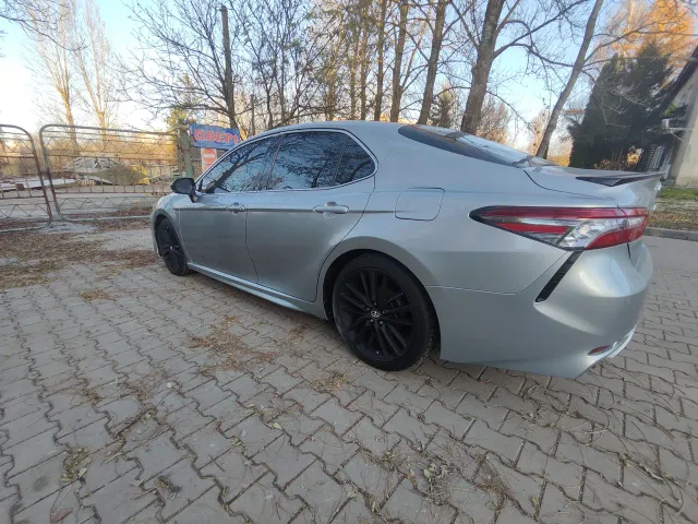 Toyota Camry - фото 5