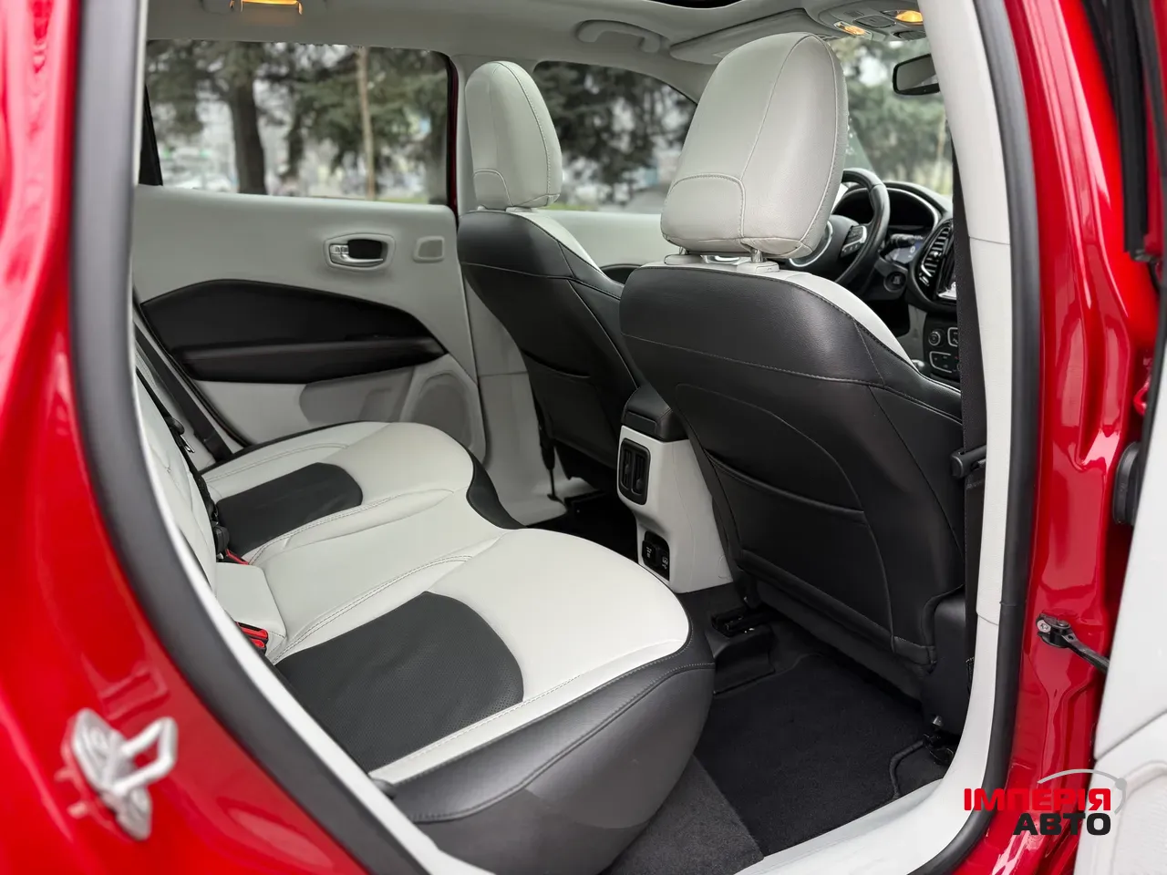 Jeep Compass - фото 40