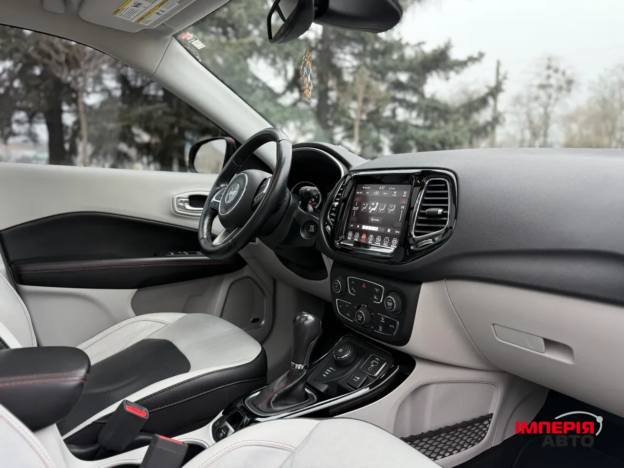 Jeep Compass - фото 45