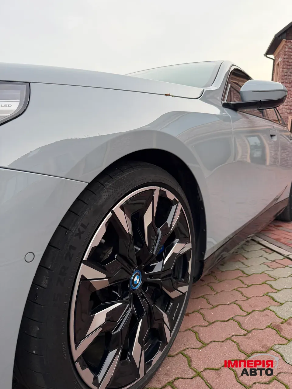 BMW i5 - фото 7