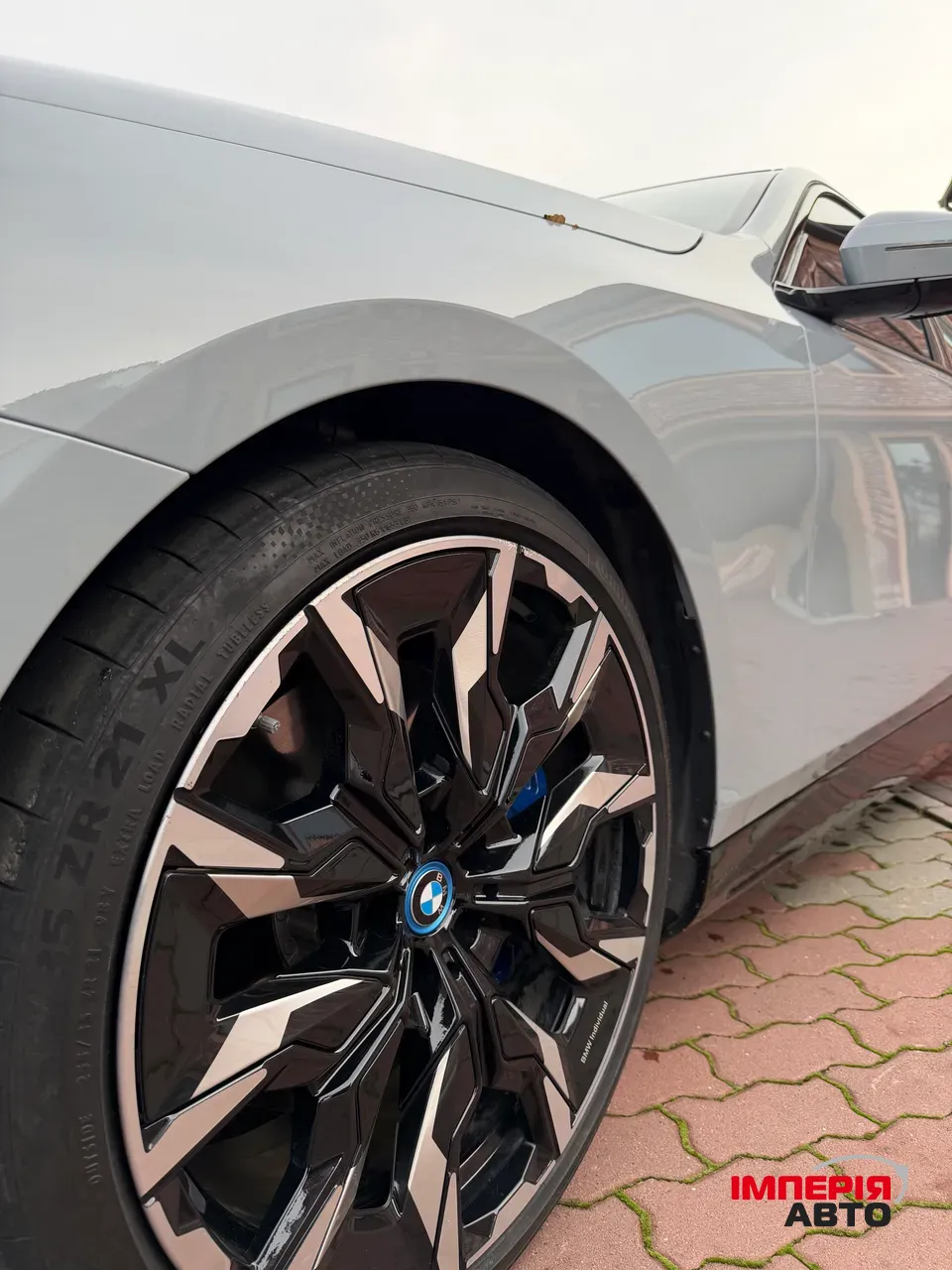 BMW i5 - фото 8