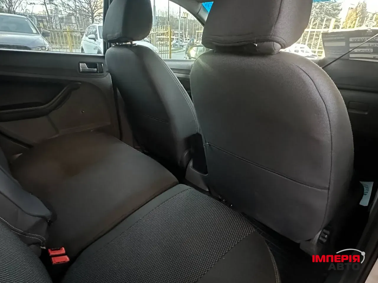 Ford Focus - фото 5