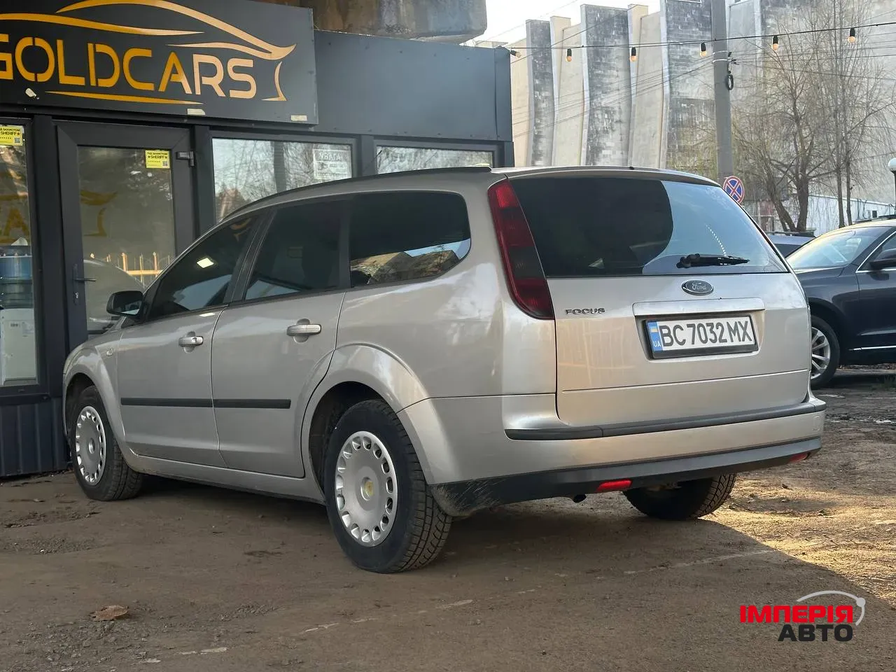 Ford Focus - фото 6