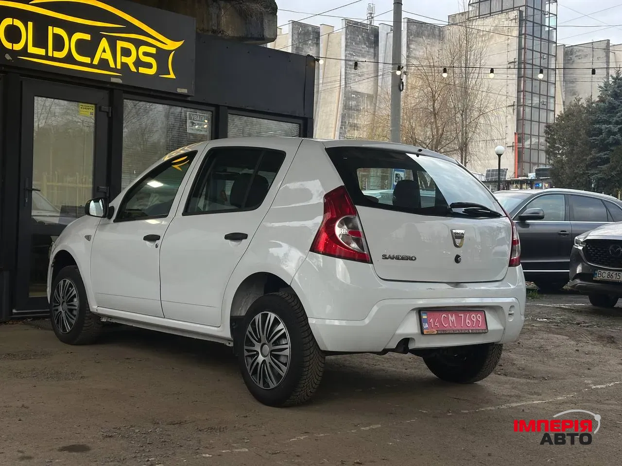 Dacia Sandero - фото 9