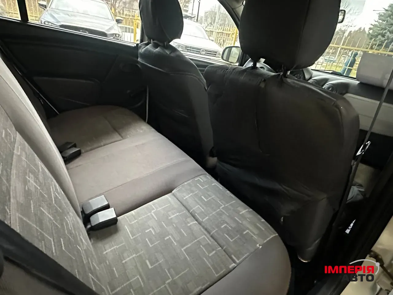 Dacia Sandero - фото 6