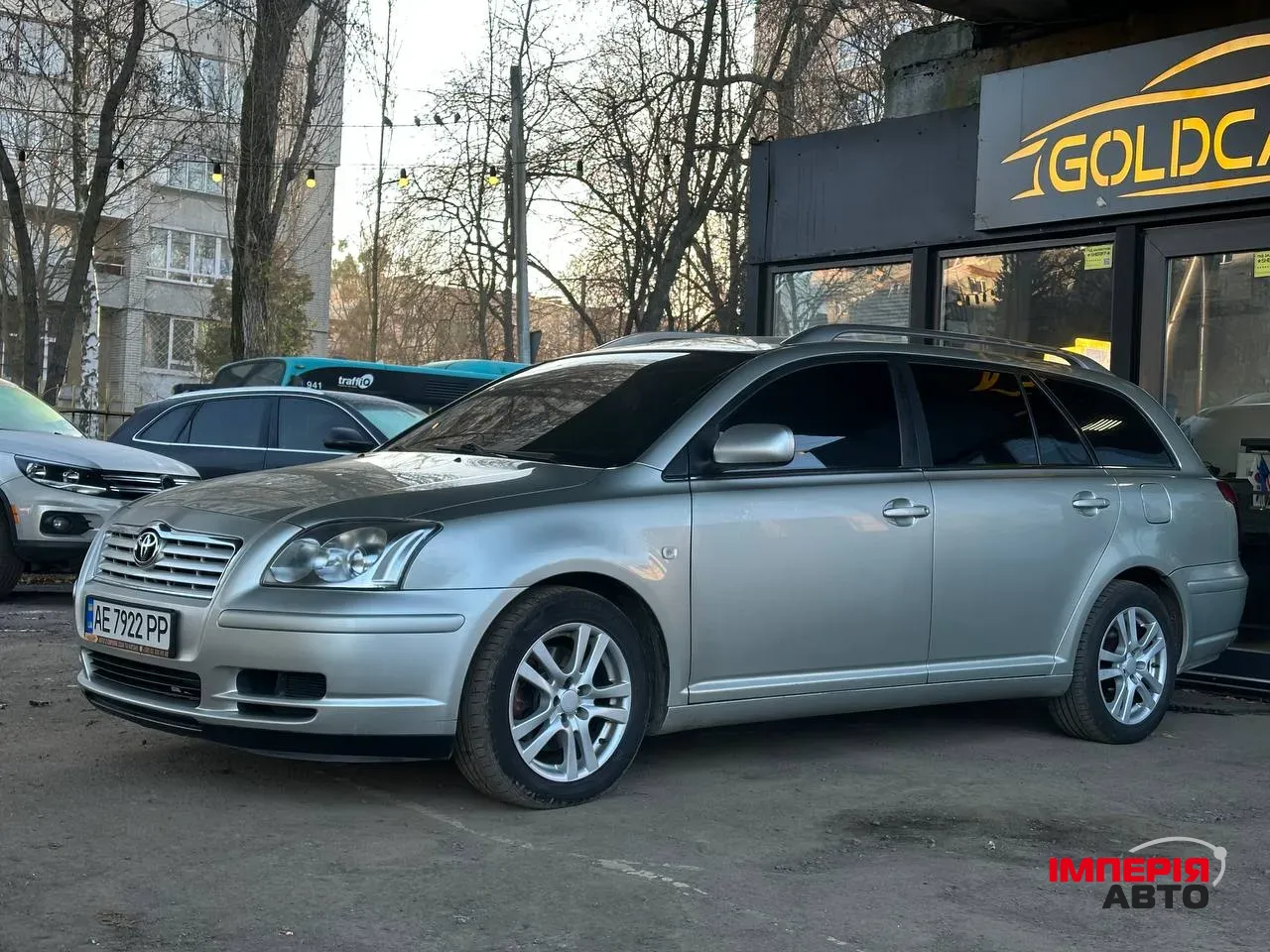 Toyota Avensis - фото 5