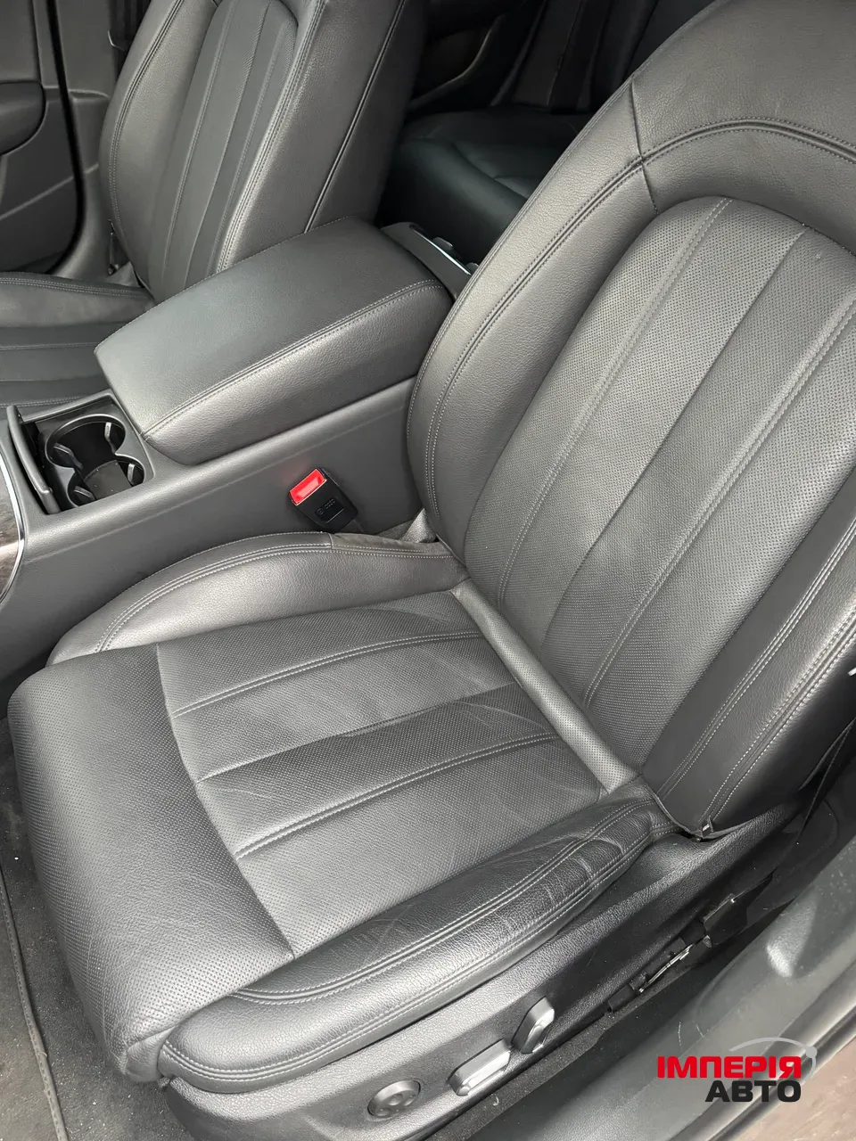 Audi A6 - фото 18