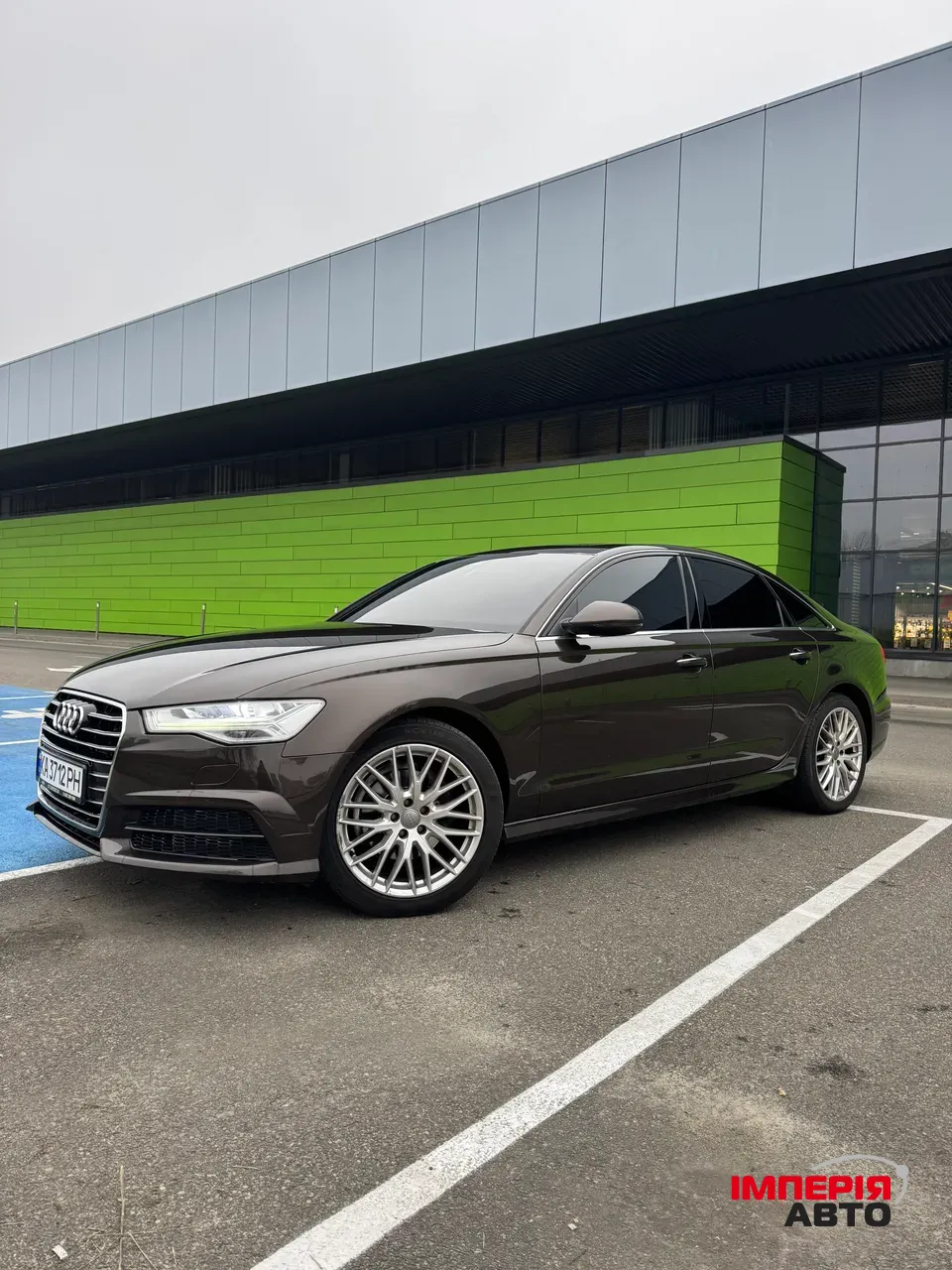 Audi A6 - фото 1