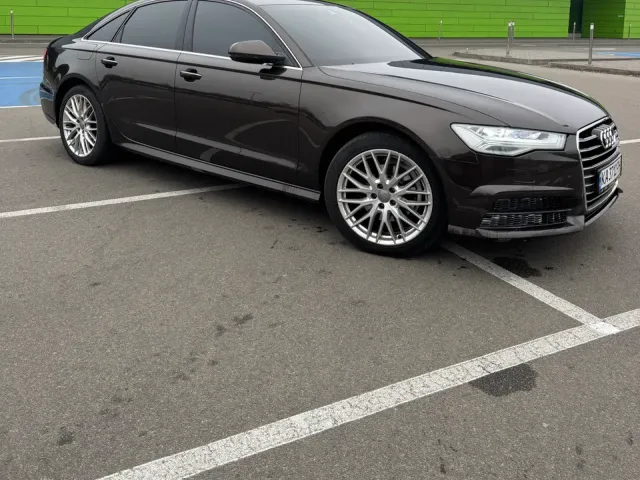 Audi A6 - фото 2