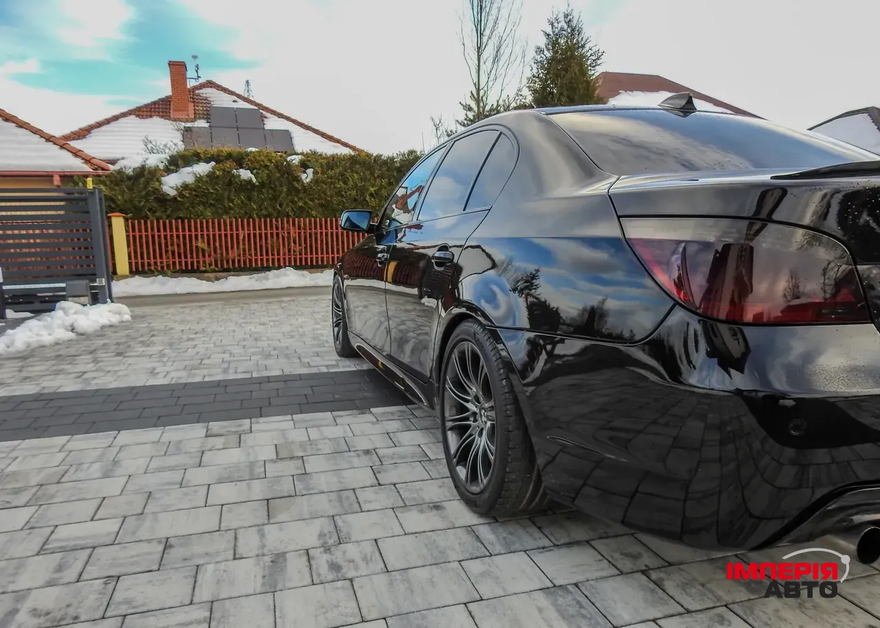 BMW 5 серії - фото 13