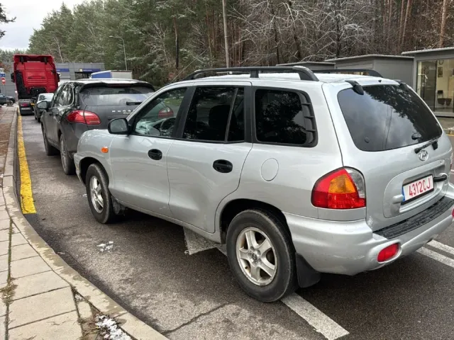 Hyundai Santa Fe - фото 3
