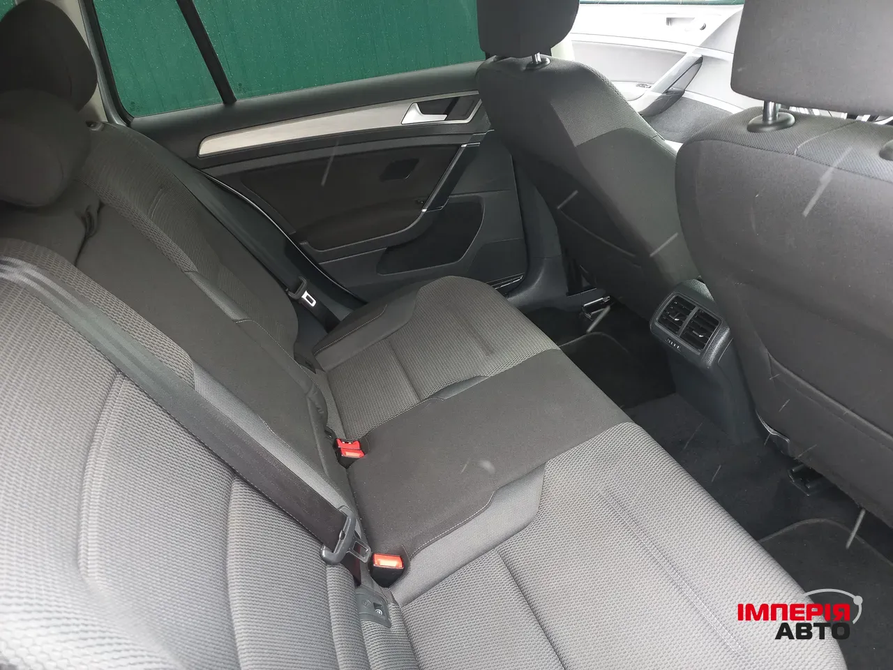 Volkswagen Golf - фото 13