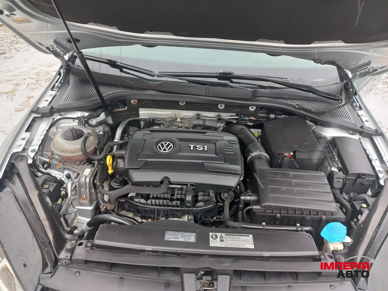 Volkswagen Golf - фото 11