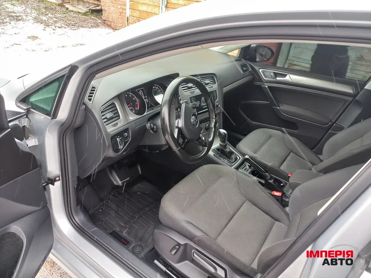 Volkswagen Golf - фото 14