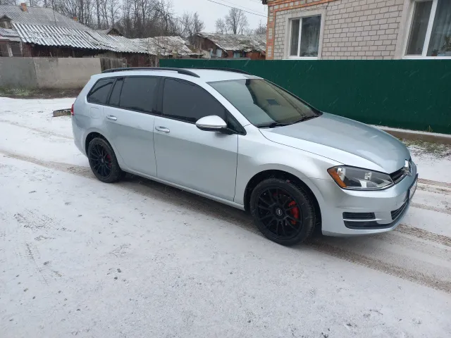 Volkswagen Golf - фото 3