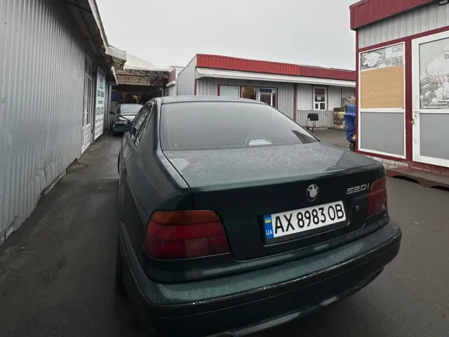 BMW 5 серії - фото 5