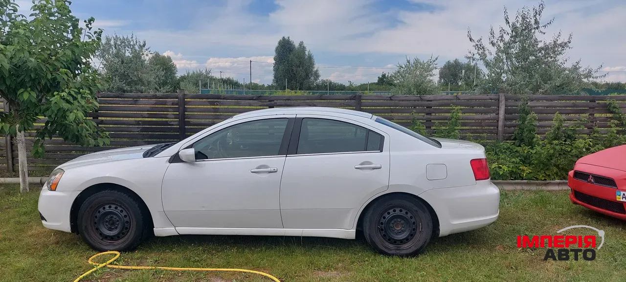 Mitsubishi Galant - фото 8