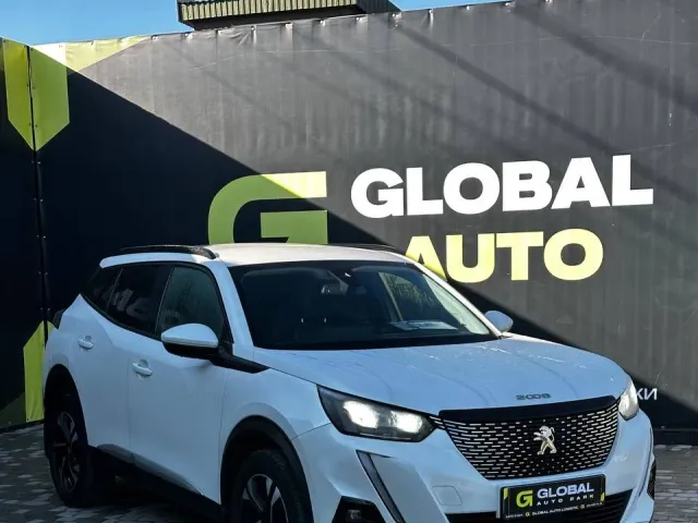 Peugeot 2008 - фото 2