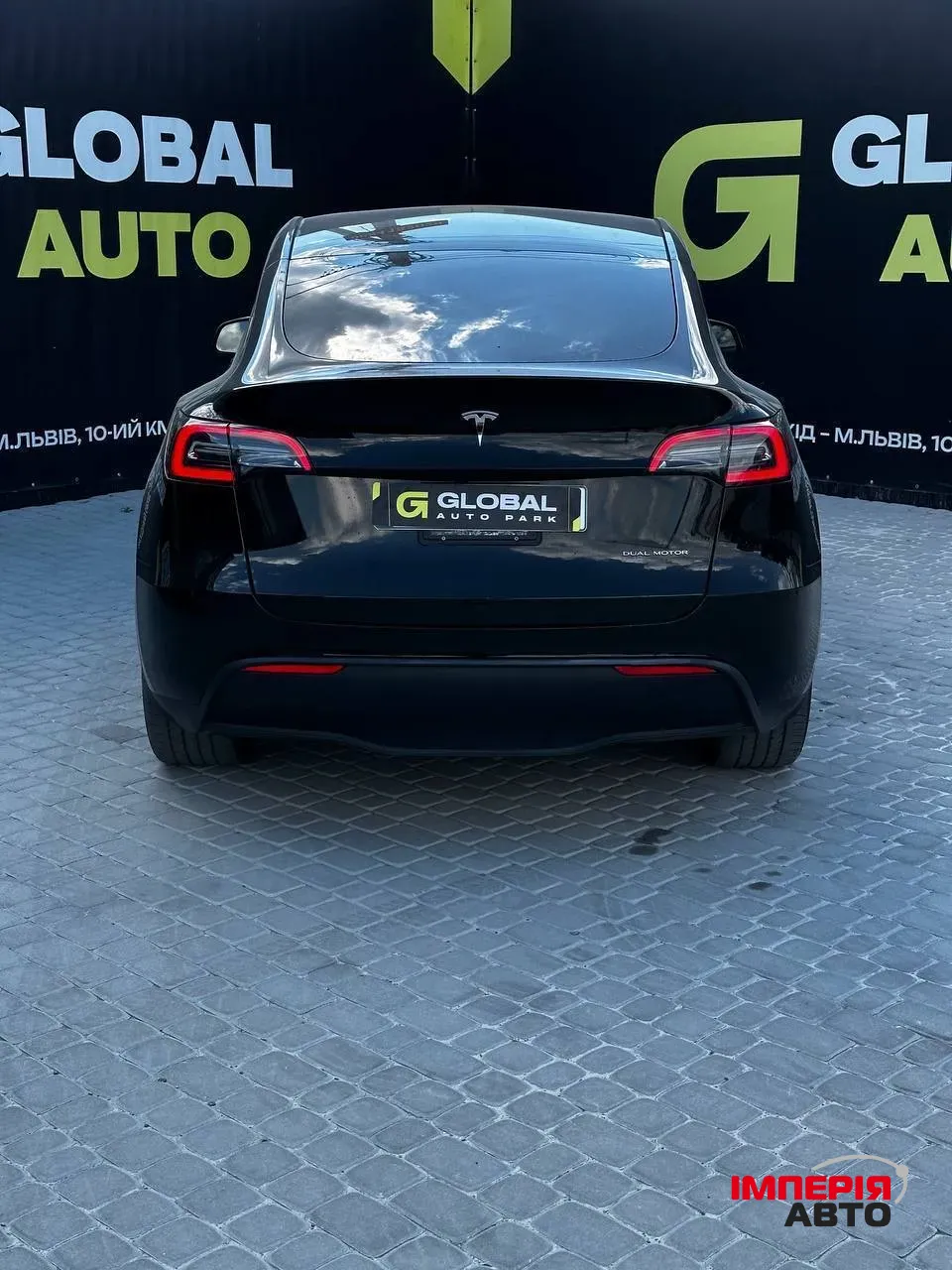 Tesla Model Y - фото 8