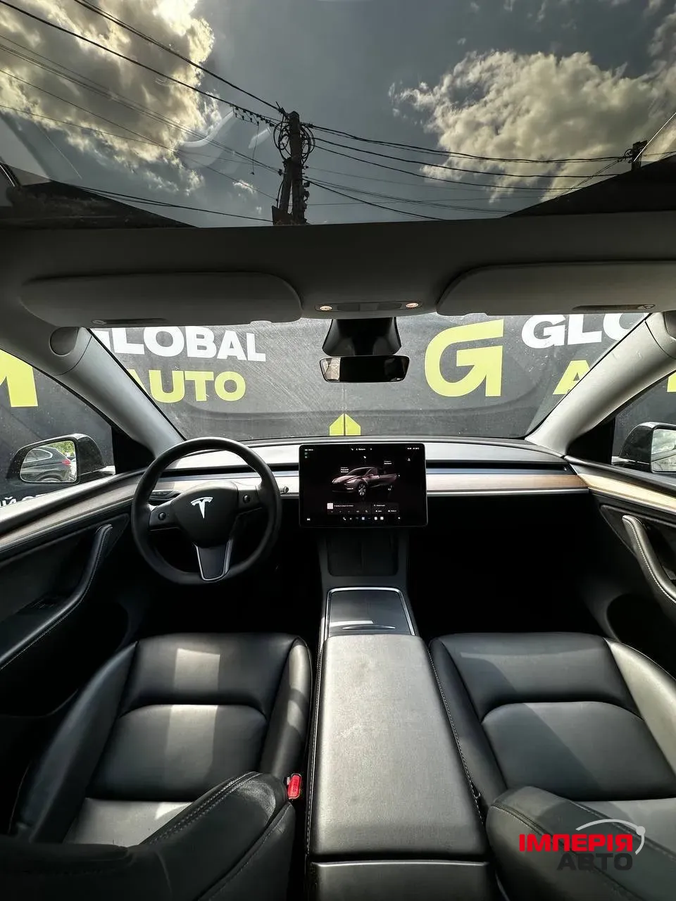 Tesla Model Y - фото 6