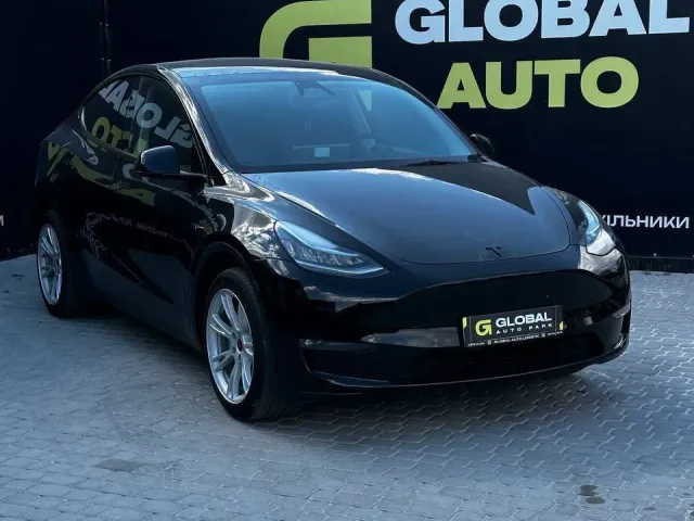 Tesla Model Y - фото 2