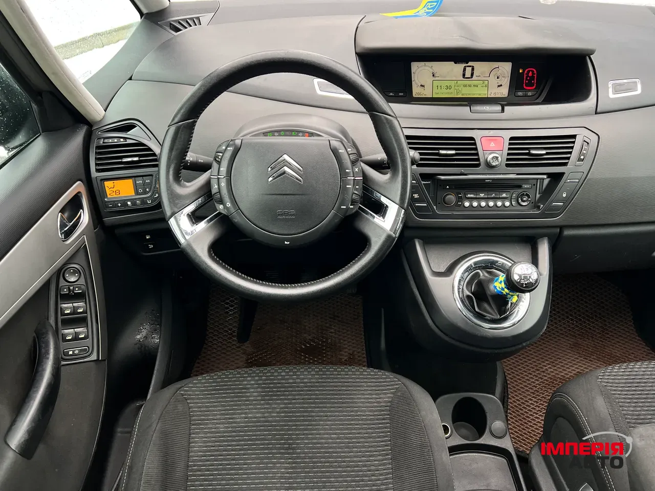 Citroen C4 Picasso - фото 11