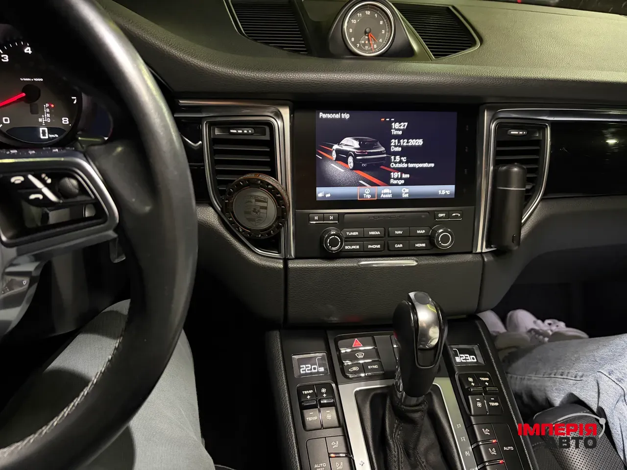 Porsche Macan - фото 15