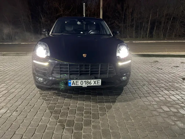 Porsche Macan - фото 1