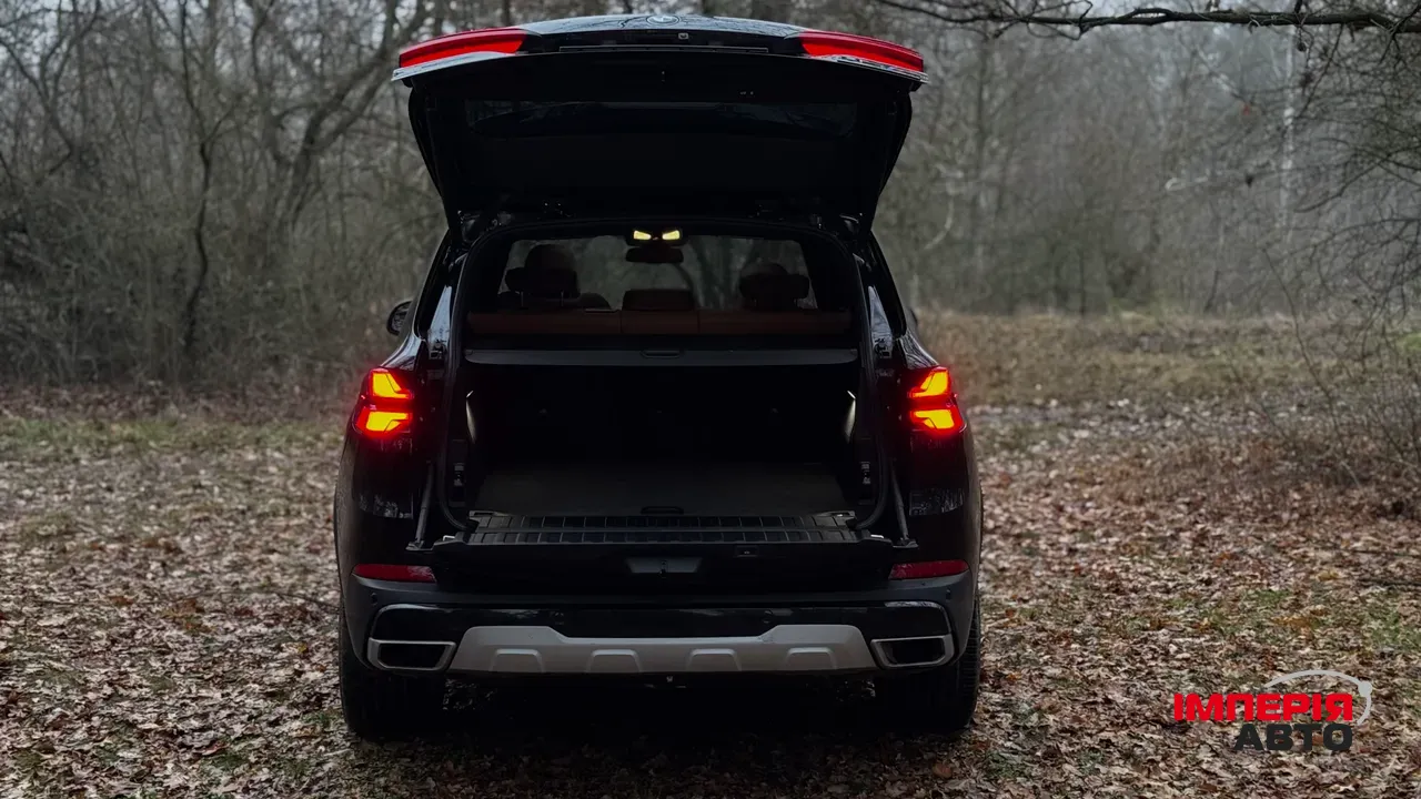 BMW X5 - фото 12