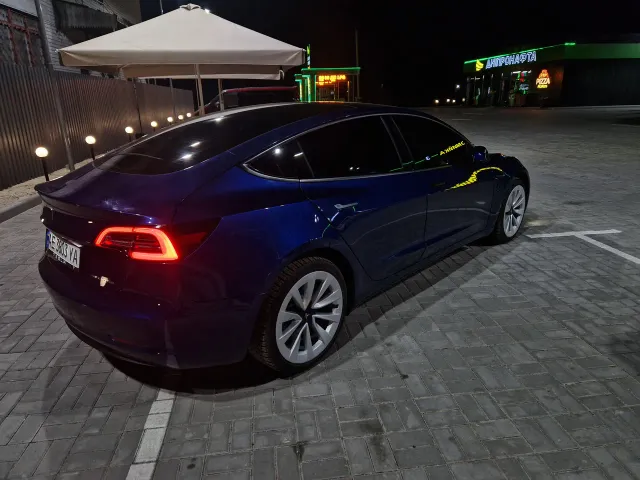 Tesla Model 3 2022, Новомосковськ, $25 700 - зображення 4