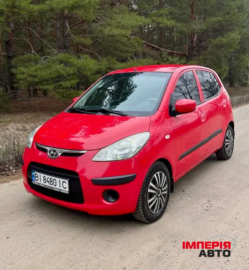 Hyundai i10 - фото 1