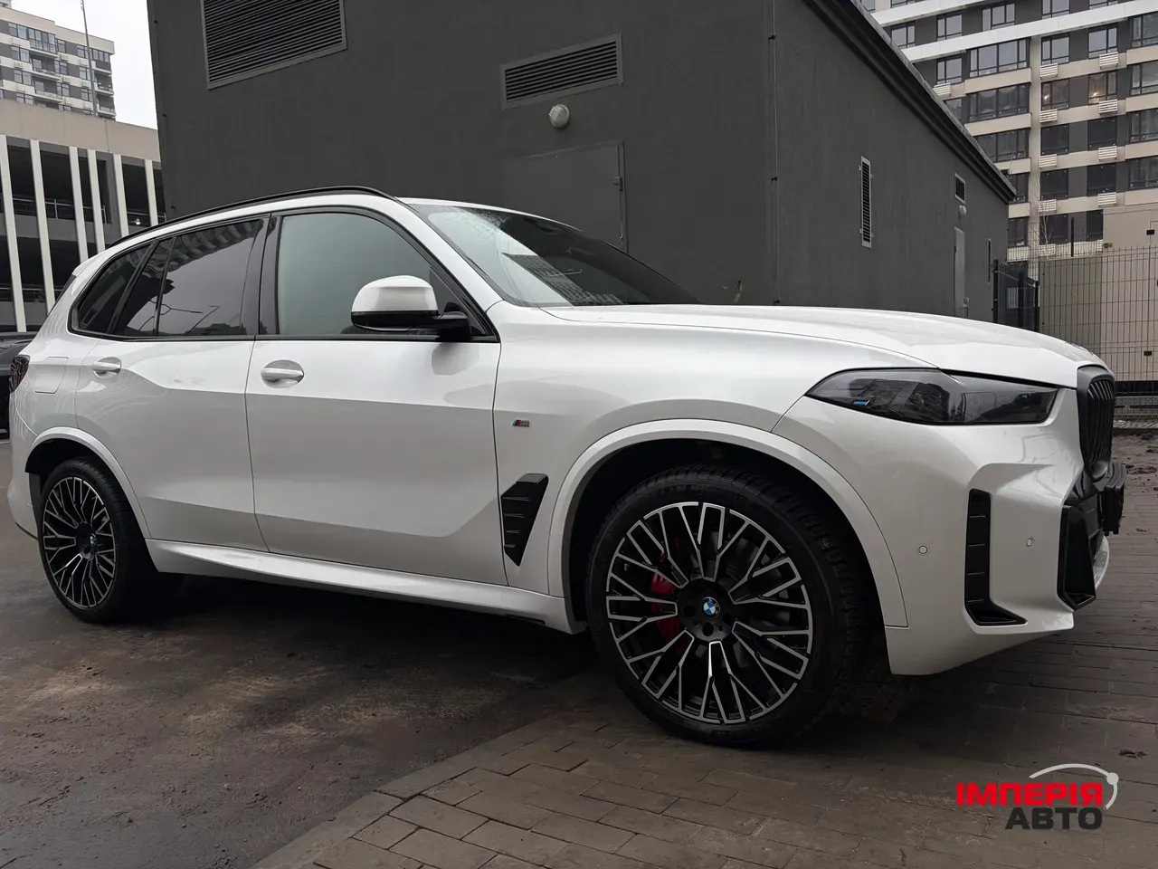 BMW X5 - фото 35