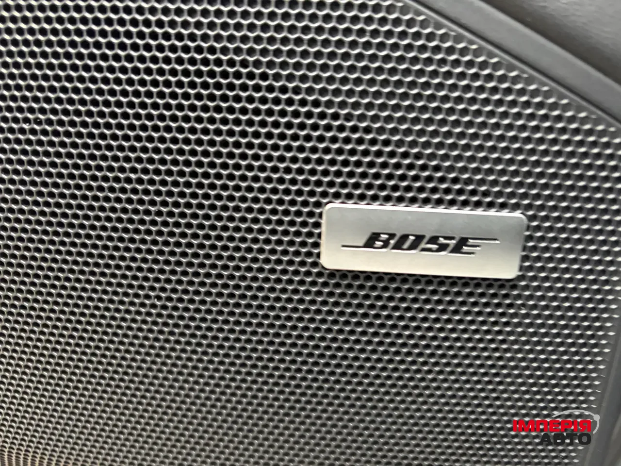 Porsche Cayenne - фото 12