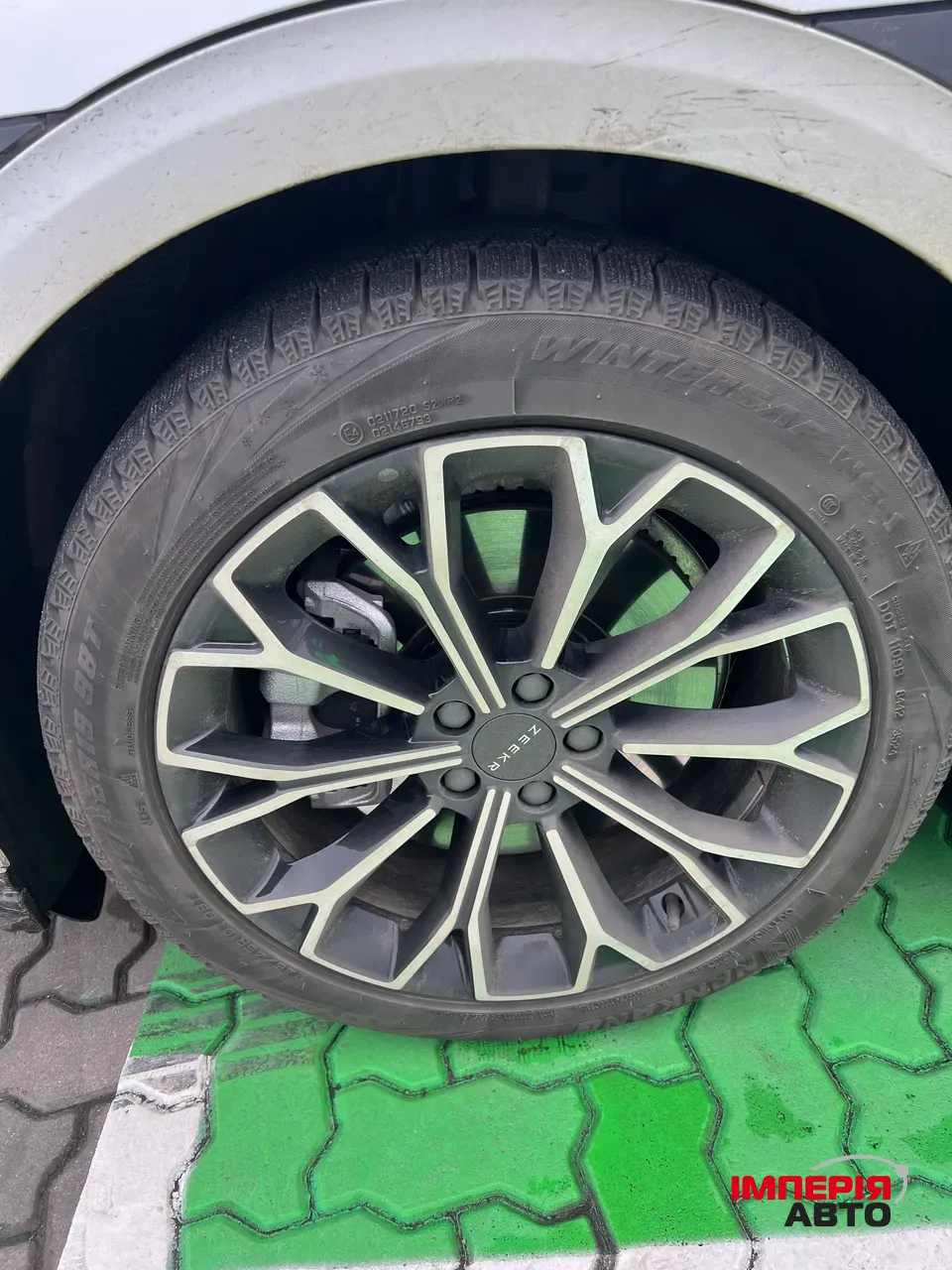 Zeekr 007 - фото 2