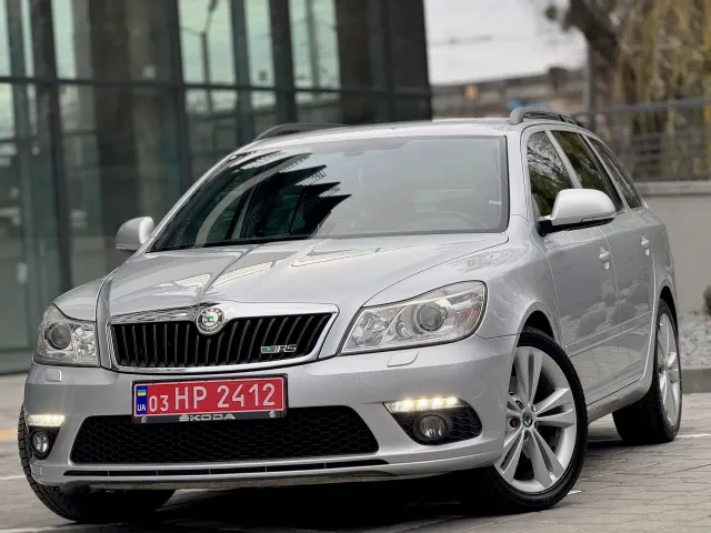 Skoda Octavia RS - фото 1