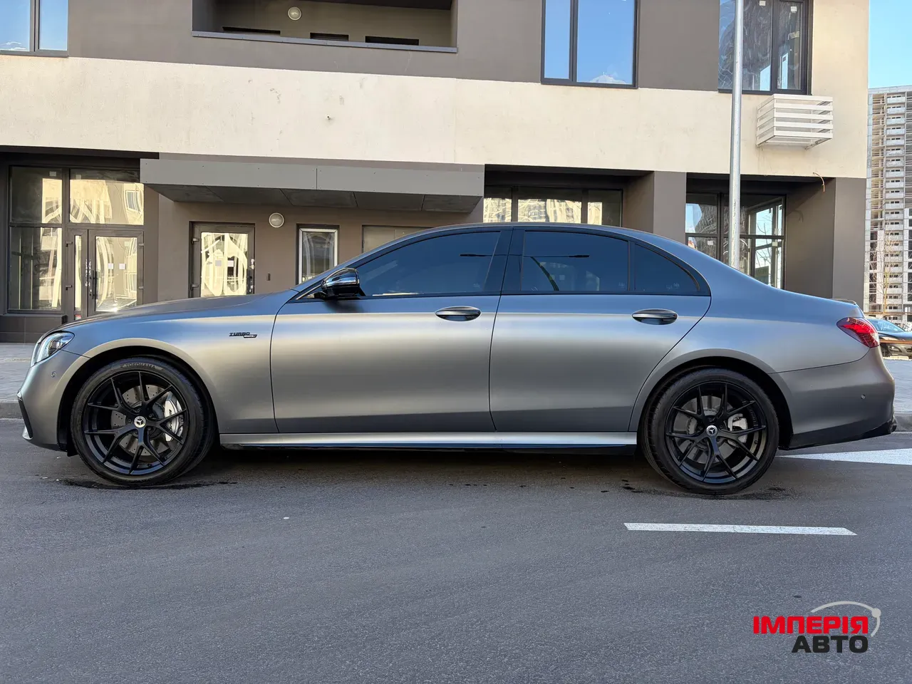 Mercedes-Benz E-Класс AMG - фото 45