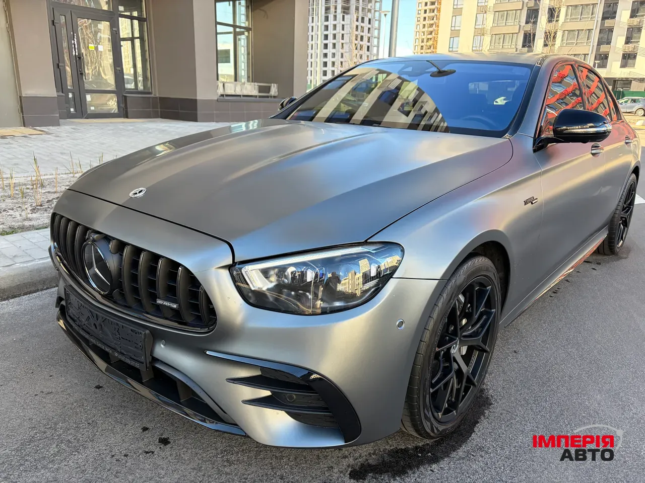 Mercedes-Benz E-Класс AMG - фото 30