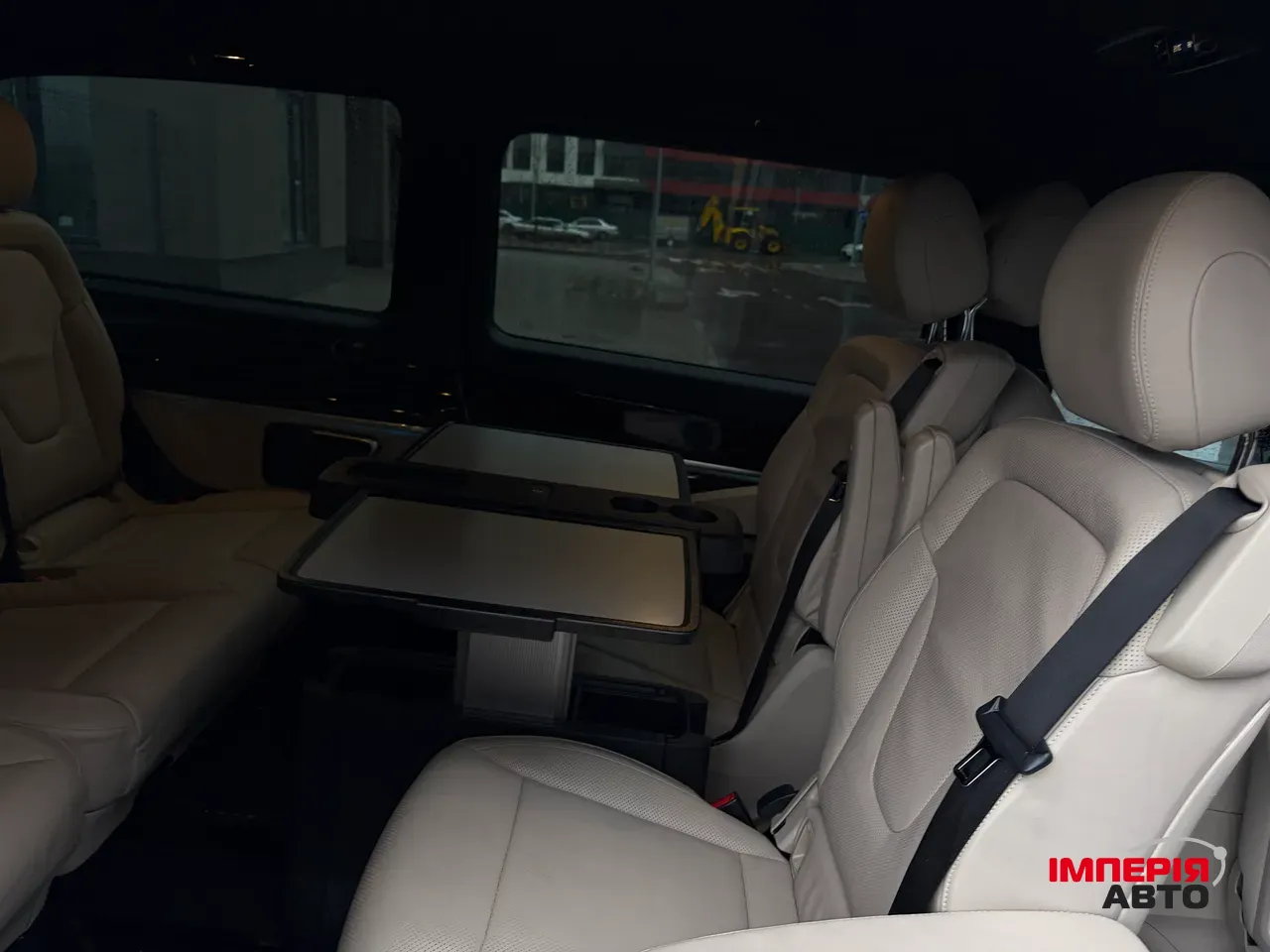 Mercedes-Benz V-Класс - фото 54