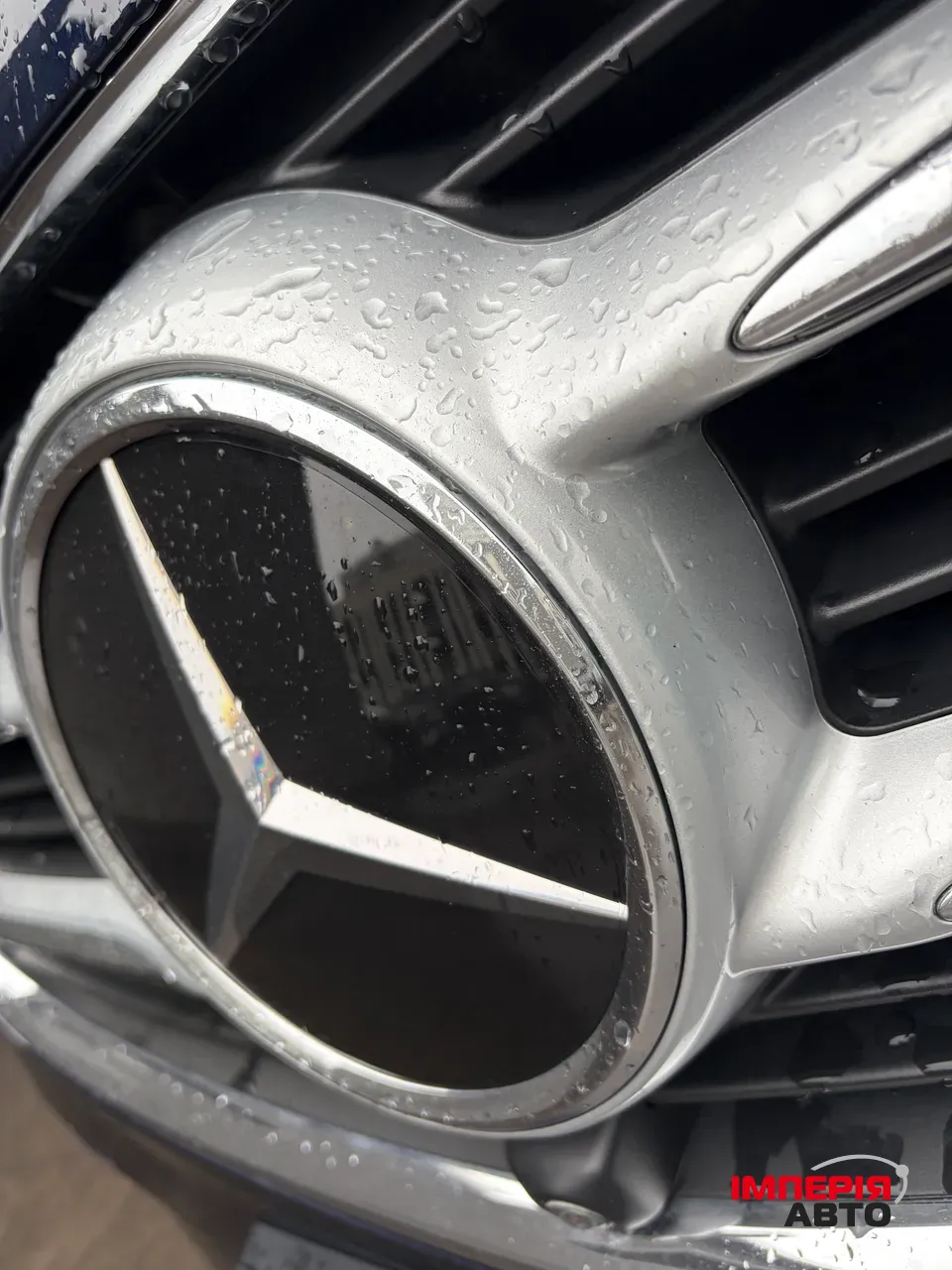 Mercedes-Benz V-Класс - фото 19