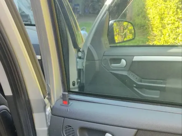 Opel Meriva - фото 4