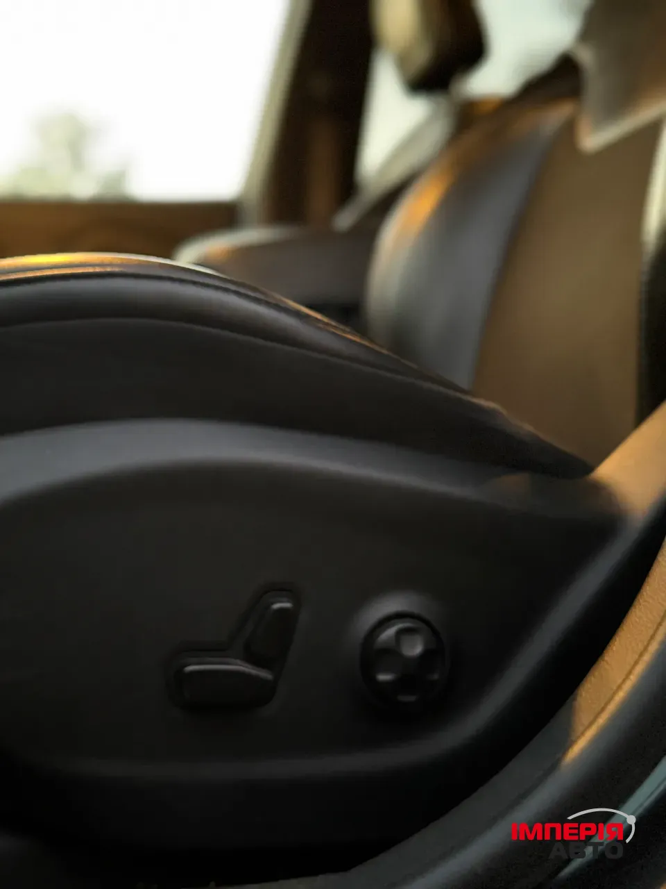 Jeep Cherokee - фото 14