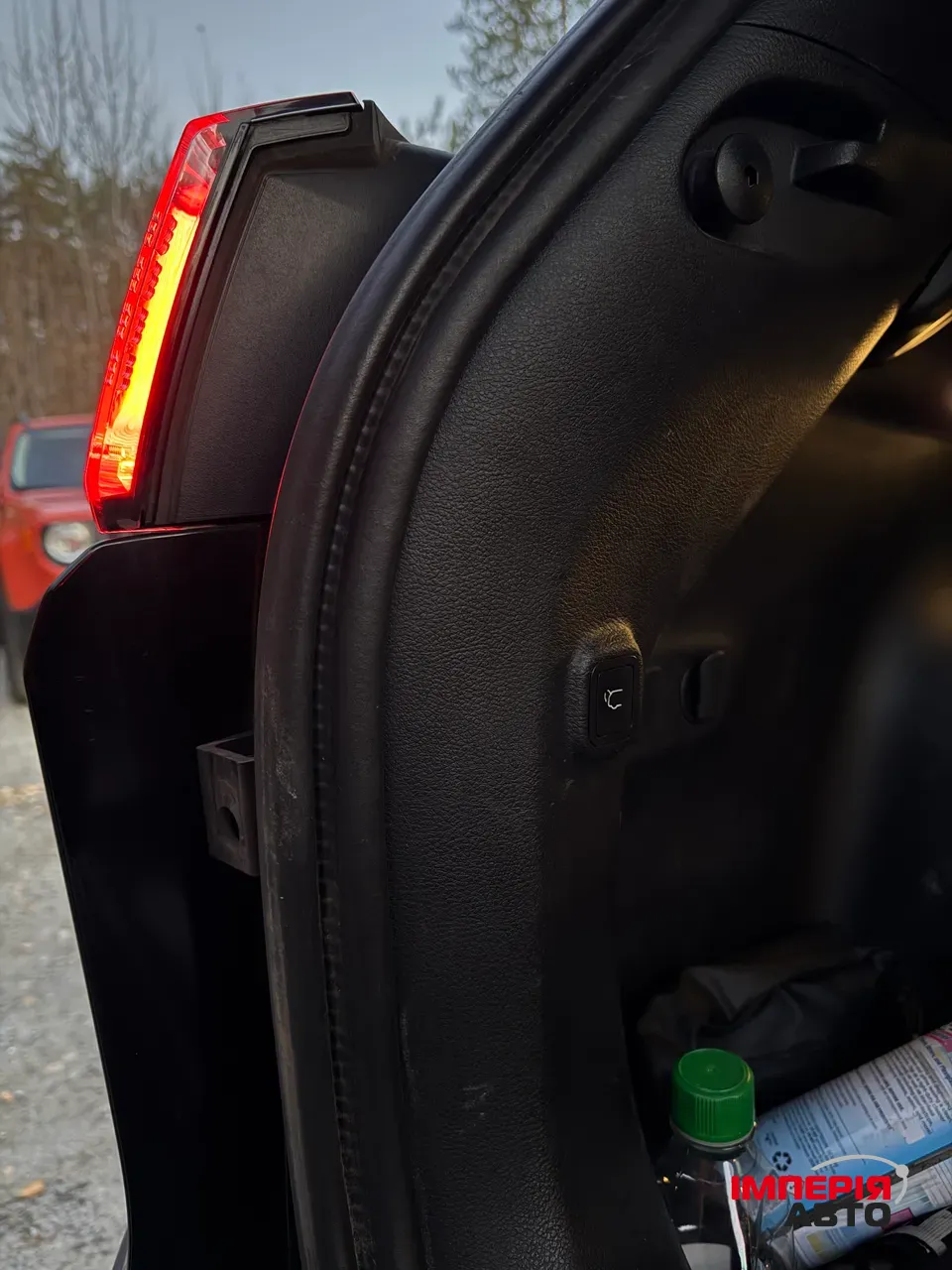 Jeep Cherokee - фото 11