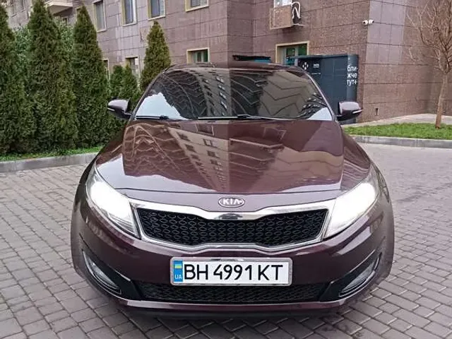 Kia Optima - фото 2
