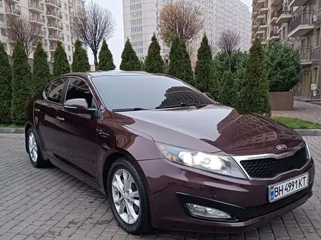 Kia Optima - фото 3