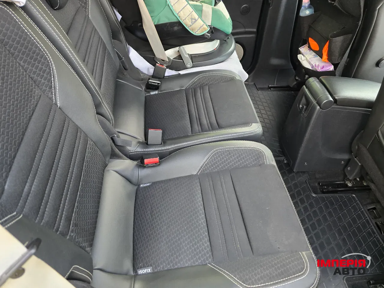 Renault Scenic - фото 17