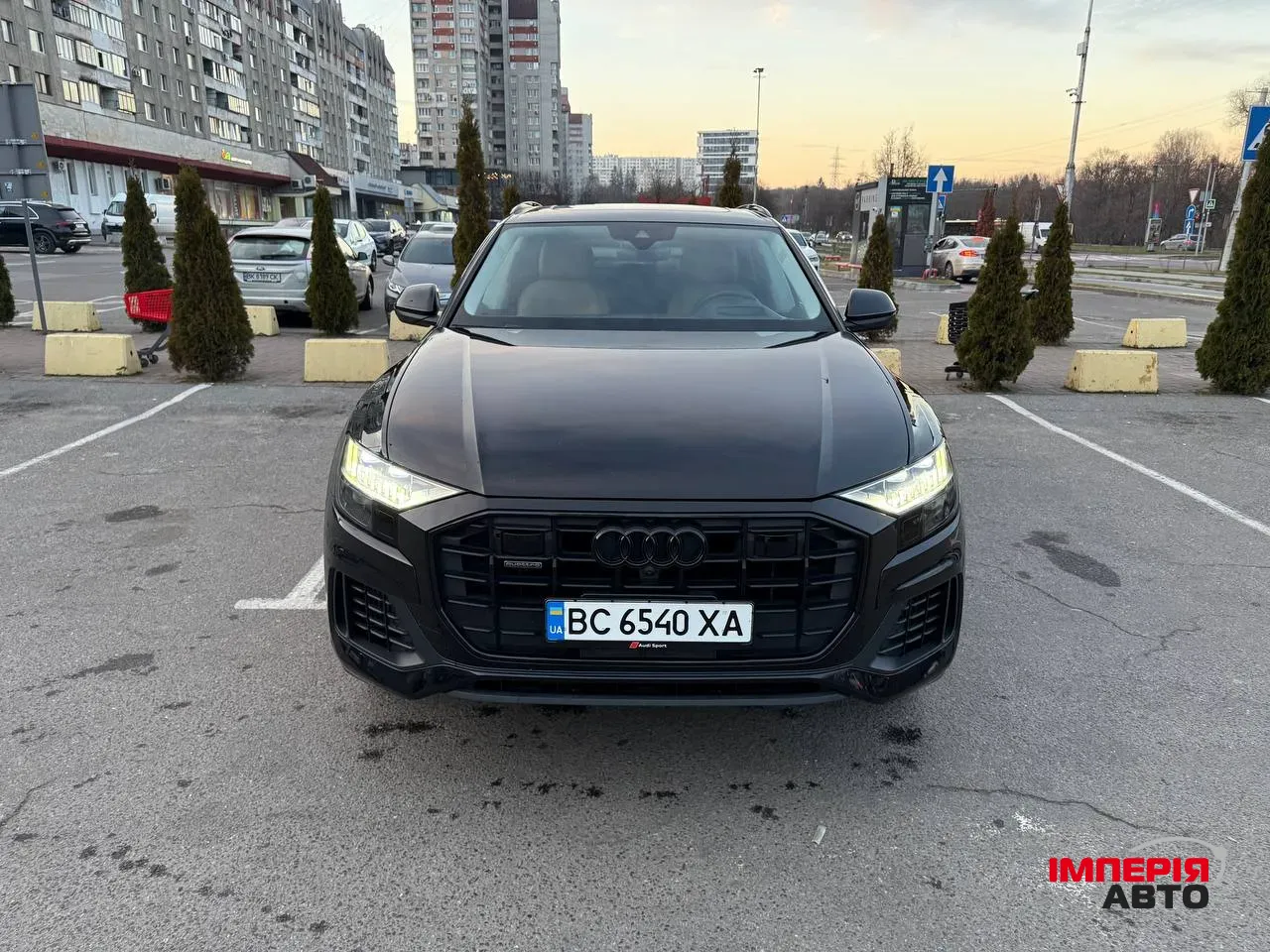 Audi Q8 - фото 31