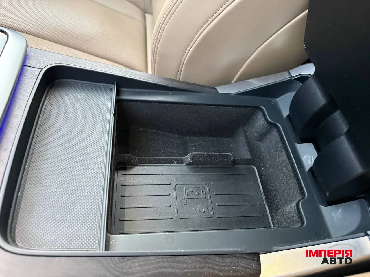 Audi Q8 - фото 20